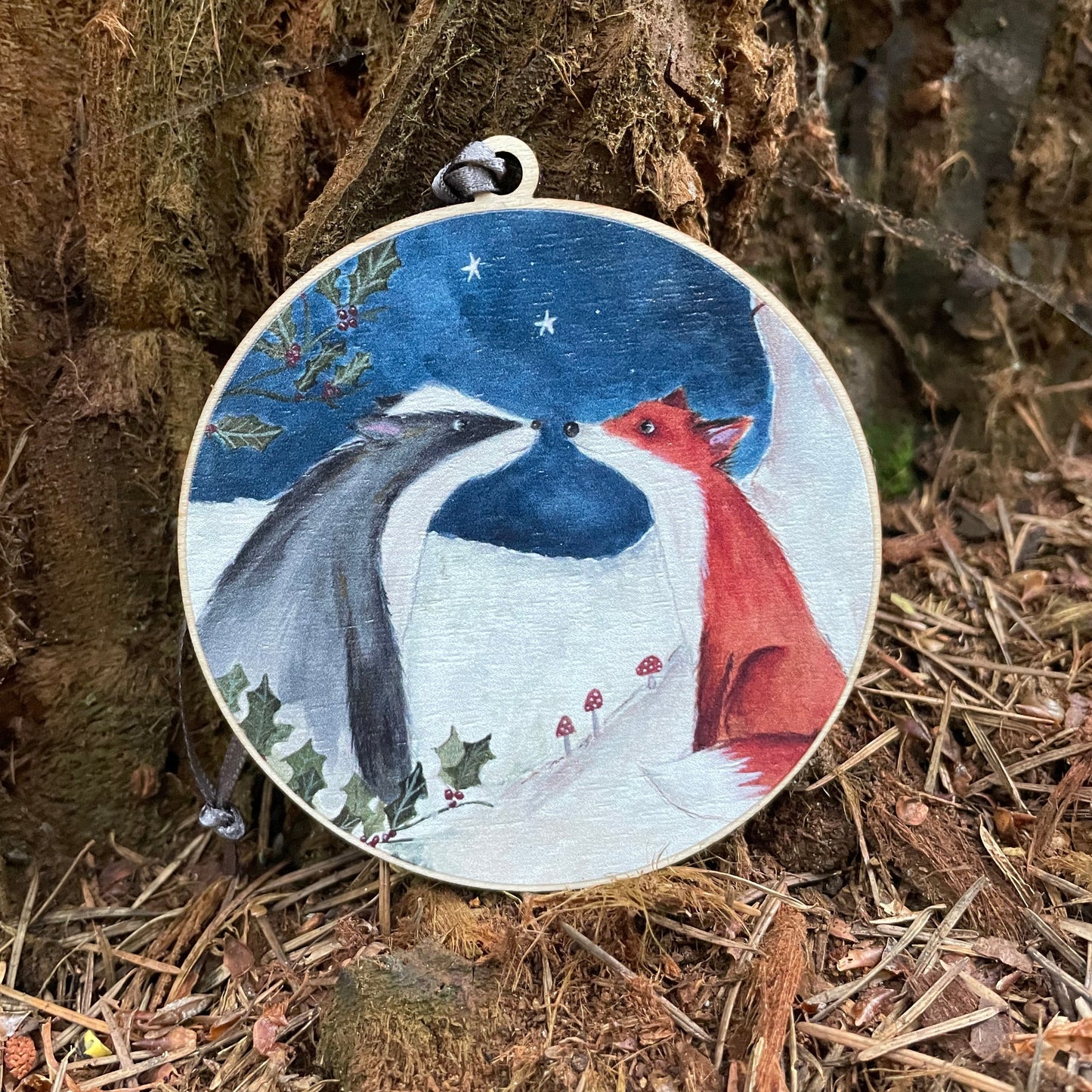 Fox & Badger Yule Encounter | Wooden Tree Decoration